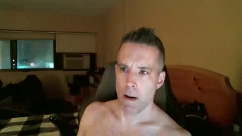 Snapshot of rustic_cuse_777 chatting on November 2025 05:02:02 AM rustic_cuse_777 online show from November 2025 05:02:02 AM