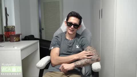 MillionDollarGuy online show from October 2025 03:58:02 AM