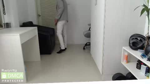 MillionDollarGuy online show from June 2026 04:40:01 AM