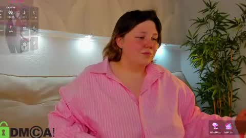 Snapshot of rutholiver chatting on July 2026 09:19:02 AM Ruth GMT2 Mon 10 AM - 4 PM Tue 10 AM - 4 PM Thu 3-9 AM Fri 10 AM - 4 PM Sun 10 AM - 4 PM. online show from July 2026 09:19:02 AM