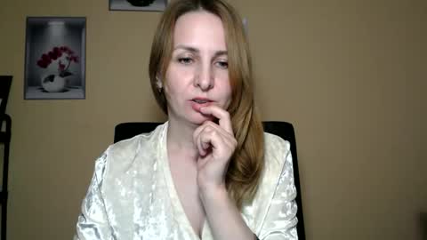Ruth online show from May 2026 09:32:02 PM