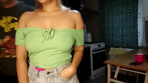 ruxandradanny online show from October 2025 05:48:02 AM