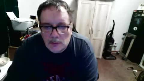 Snapshot of rwzar_1965 chatting on May 2026 05:46:02 AM rwzar_1965 online show from May 2026 05:46:02 AM
