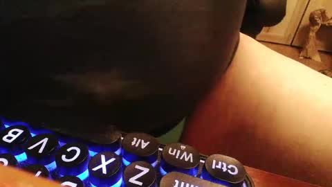 rwzar_1965 online show from July 2026 12:42:01 AM