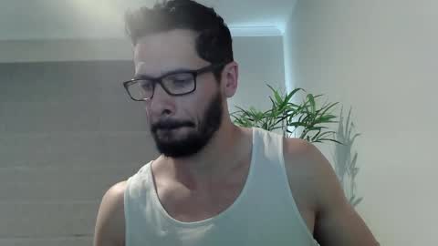 Snapshot of ryan_chatter chatting on March 2026 01:44:02 AM Ryan online show from March 2026 01:44:02 AM