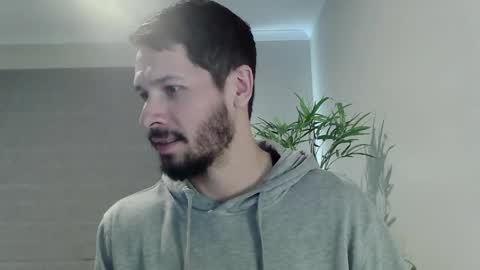 Snapshot of ryan_chatter chatting on March 2026 10:32:01 PM Ryan online show from March 2026 10:32:01 PM