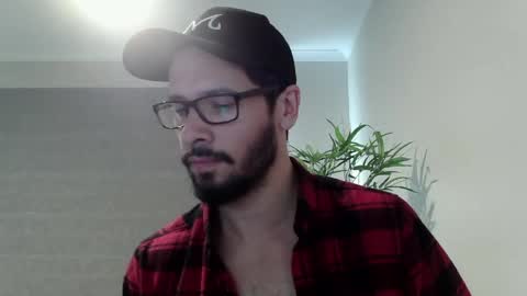 Snapshot of ryan_chatter chatting on April 2026 11:27:02 PM Ryan online show from April 2026 11:27:02 PM