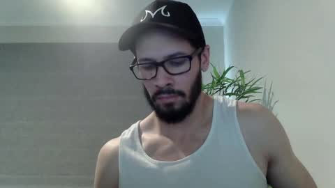 Snapshot of ryan_chatter chatting on April 2026 12:46:02 AM Ryan online show from April 2026 12:46:02 AM
