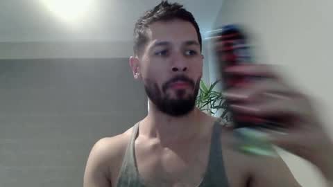 Snapshot of ryan_chatter chatting on May 2026 12:51:02 AM Ryan online show from May 2026 12:51:02 AM