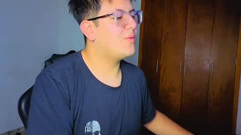 Snapshot of ryan_doretti chatting on September 2025 10:29:01 AM Ryan online show from September 2025 10:29:01 AM