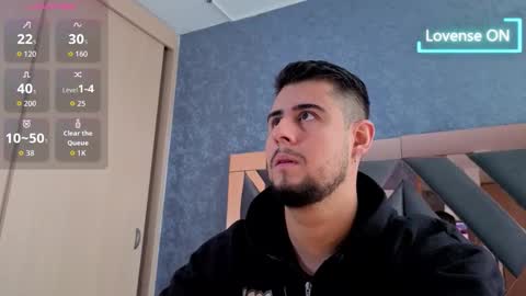 Snapshot of ryan_evanns chatting on October 2025 01:11:01 PM R Y A N online show from October 2025 01:11:01 PM