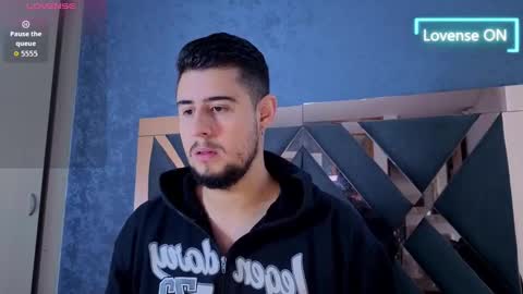 Snapshot of ryan_evanns chatting on October 2025 12:17:01 PM R Y A N online show from October 2025 12:17:01 PM