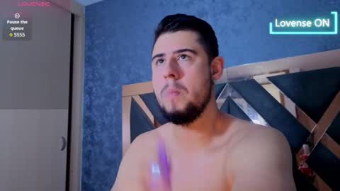 Snapshot of ryan_evanns chatting on October 2025 10:04:01 AM R Y A N online show from October 2025 10:04:01 AM