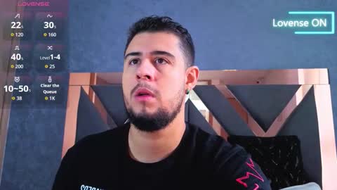 Snapshot of ryan_evanns chatting on November 2025 12:07:02 PM R Y A N online show from November 2025 12:07:02 PM