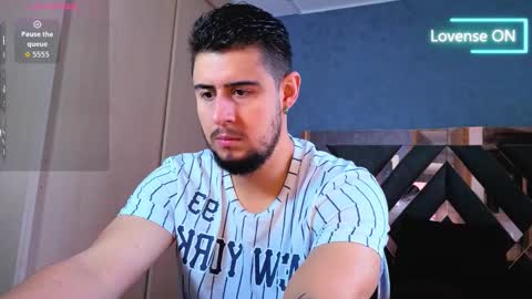 Snapshot of ryan_evanns chatting on November 2025 11:33:01 AM R Y A N online show from November 2025 11:33:01 AM