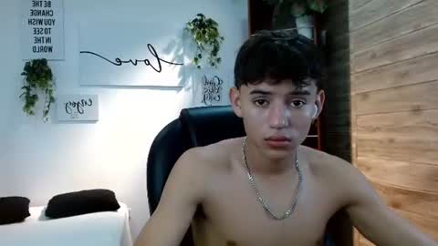 Snapshot of ryan_grayx chatting on June 2026 01:53:02 PM RYAN online show from June 2026 01:53:02 PM