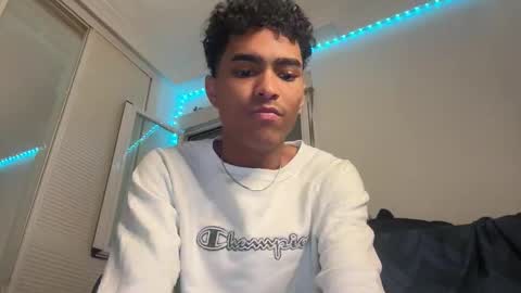 Snapshot of ryan_hil chatting on November 2025 09:57:01 PM ryan_hil online show from November 2025 09:57:01 PM