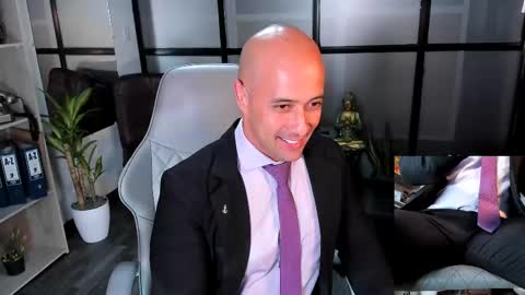 Snapshot of ryan_master_ chatting on December 2024 10:20:02 PM ryan_master_ online show from December 2024 10:20:02 PM