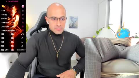 Snapshot of ryan_master_ chatting on December 2024 01:23:02 PM ryan_master_ online show from December 2024 01:23:02 PM