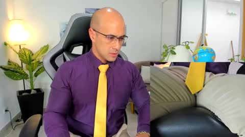 Snapshot of ryan_master_ chatting on December 2024 02:12:01 PM ryan_master_ online show from December 2024 02:12:01 PM