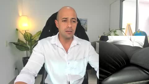 Snapshot of ryan_master_ chatting on December 2024 04:21:01 PM ryan_master_ online show from December 2024 04:21:01 PM