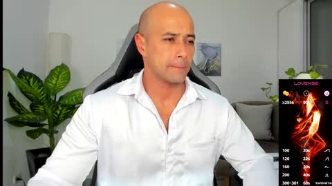 Snapshot of ryan_master_ chatting on January 2025 09:04:02 AM ryan_master_ online show from January 2025 09:04:02 AM