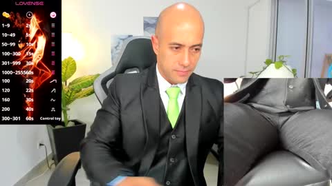 Snapshot of ryan_master_ chatting on January 2025 12:08:01 PM ryan_master_ online show from January 2025 12:08:01 PM