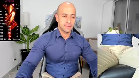 Snapshot of ryan_master_ chatting on January 2025 09:10:02 AM ryan_master_ online show from January 2025 09:10:02 AM