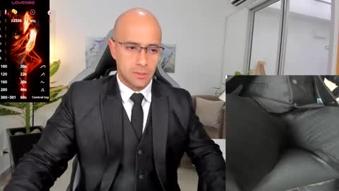 Snapshot of ryan_master_ chatting on January 2025 12:04:02 PM ryan_master_ online show from January 2025 12:04:02 PM