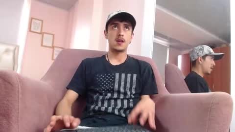 Snapshot of ryan_maxy chatting on January 2025 03:35:01 PM ryan online show from January 2025 03:35:01 PM