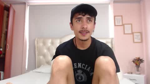 Snapshot of ryan_maxy chatting on January 2025 05:17:02 PM ryan online show from January 2025 05:17:02 PM