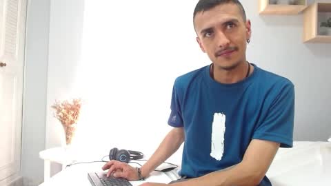 Snapshot of ryan_maxy chatting on January 2025 07:21:01 PM ryan online show from January 2025 07:21:01 PM