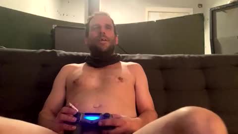 Snapshot of ryanbishops01 chatting on October 2025 08:33:01 AM Ryland online show from October 2025 08:33:01 AM