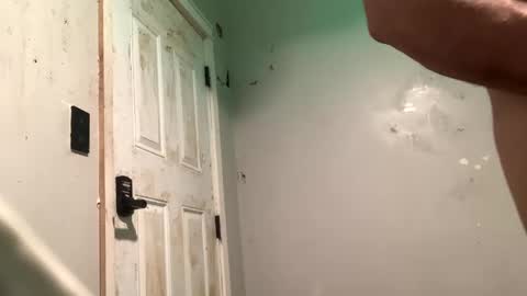 Snapshot of ryanbishops01 chatting on October 2025 11:29:01 AM Ryland online show from October 2025 11:29:01 AM