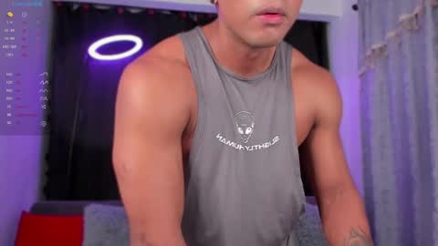 Snapshot of ryanboy30 chatting on February 2025 02:52:02 PM ryanboy30 online show from February 2025 02:52:02 PM