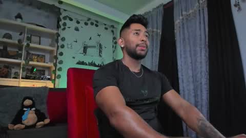 Snapshot of ryanboy30 chatting on November 2025 10:53:02 PM ryanboy30 online show from November 2025 10:53:02 PM