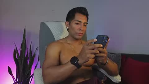 Snapshot of ryanboy30 chatting on June 2026 12:39:01 PM ryanboy30 online show from June 2026 12:39:01 PM