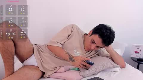 Snapshot of ryanfuller_ chatting on December 2025 10:29:02 PM Ryan online show from December 2025 10:29:02 PM