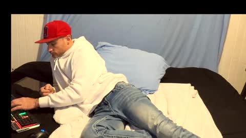 Ryan Jizz online show from October 2025 02:20:01 AM