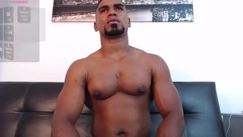 instagram.. Ryandwrn online show from November 2025 03:18:02 AM