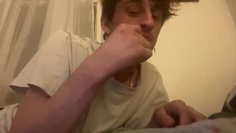 Snapshot of ryannisryyan chatting on September 2025 06:03:01 AM But Ryan Please online show from September 2025 06:03:01 AM