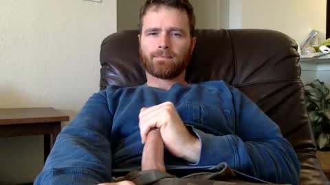 Snapshot of ryanoliver83 chatting on December 2024 06:28:02 PM Ryan Oliver online show from December 2024 06:28:02 PM