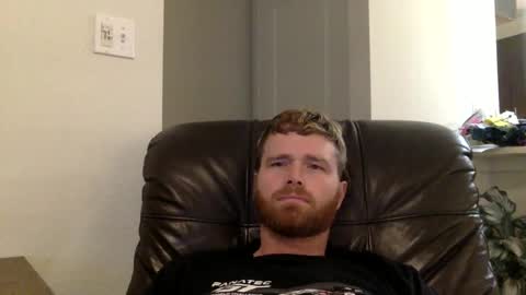 Snapshot of ryanoliver83 chatting on January 2025 04:58:02 AM Ryan Oliver online show from January 2025 04:58:02 AM