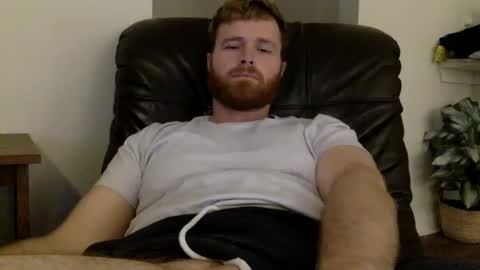 Snapshot of ryanoliver83 chatting on January 2025 02:53:02 AM Ryan Oliver online show from January 2025 02:53:02 AM