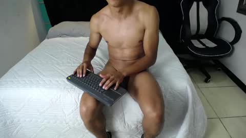 Snapshot of ryanpricee chatting on December 2024 11:07:02 AM RyanPricee online show from December 2024 11:07:02 AM