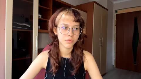 Kate online show from November 2025 08:46:02 AM