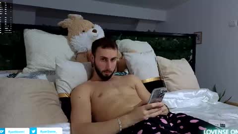 Snapshot of ryanstorm1 chatting on October 2025 09:19:02 PM ryanstorm1 online show from October 2025 09:19:02 PM