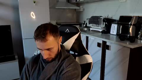 Snapshot of ryanstorm1 chatting on November 2025 02:40:02 PM ryanstorm1 online show from November 2025 02:40:02 PM