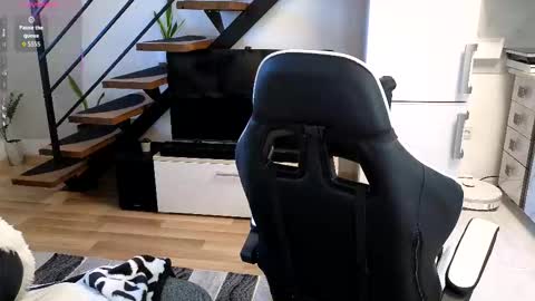 Snapshot of ryanstorm1 chatting on November 2025 02:46:01 PM ryanstorm1 online show from November 2025 02:46:01 PM