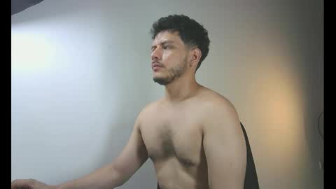 Snapshot of ryl_ chatting on December 2025 09:05:02 AM Ryl online show from December 2025 09:05:02 AM